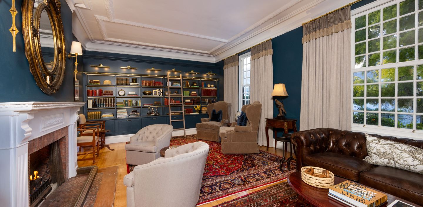 The Claremont Safari Library 8