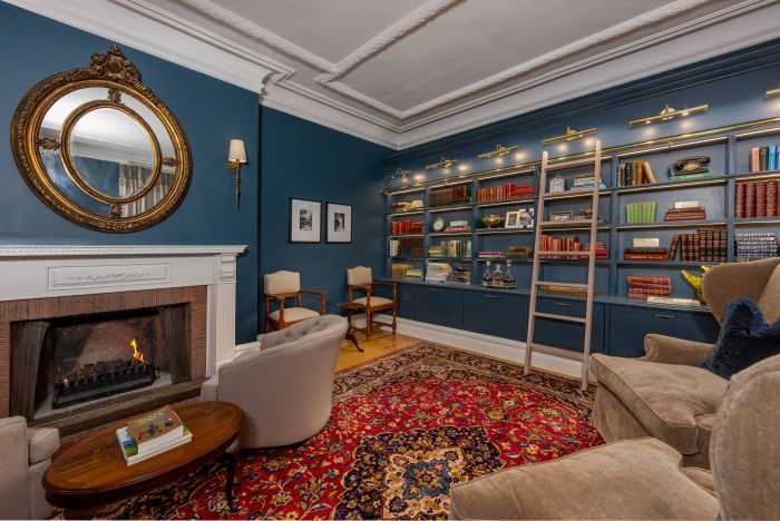 The Claremont Safari Library 9