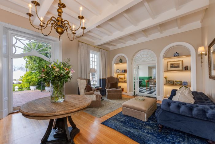 The Claremont Lounge 2