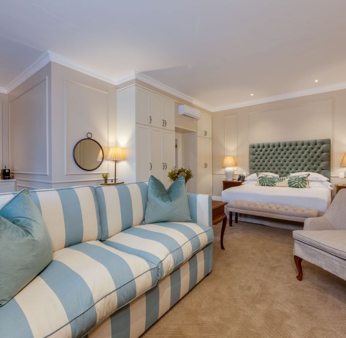 The Claremont Room 11 3