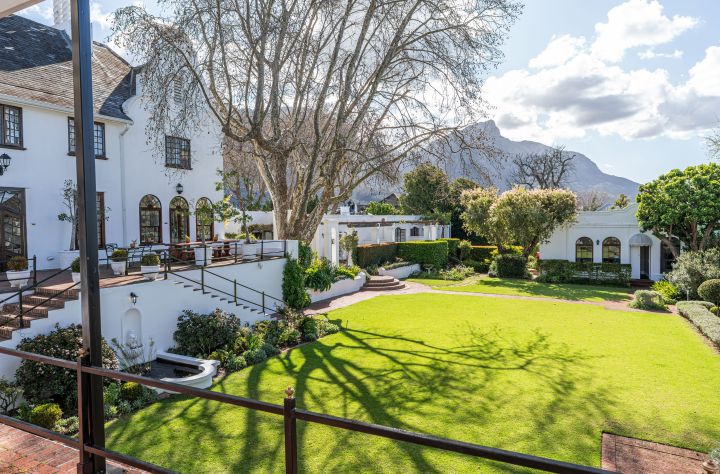 The Claremont Veld  And  Vine 56