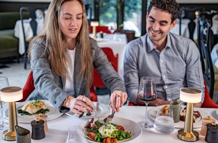 The Claremont Veld  And  Vine 77 Dining